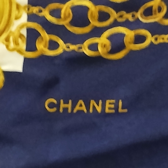 Authentic CHANEL Navy/White Coco Mark Gold Chain Pattern Silk Scarf - Picture 4 of 15